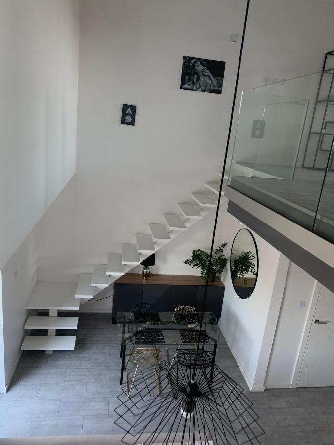 Two-Levels Penthouse With A Garden In The City Center Apartment Łódź Exterior foto