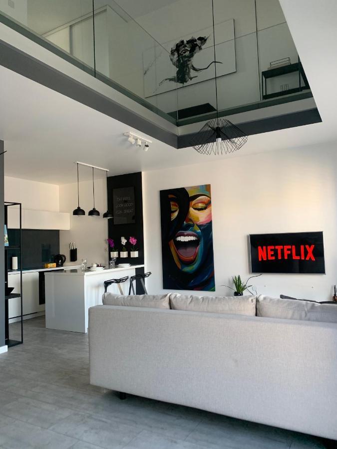Two-Levels Penthouse With A Garden In The City Center Apartment Łódź Exterior foto